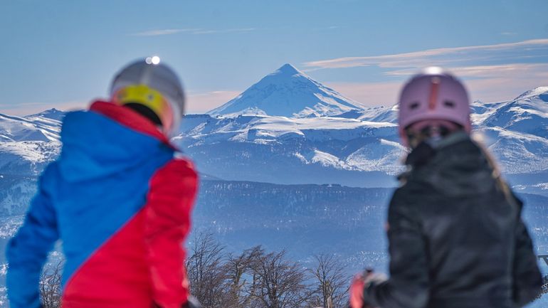 Chapelco en primavera: los servicios que siguen habilitados en el cerro