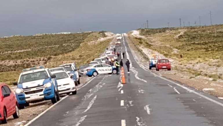 Dos heridos graves por un violento choque en plena tormenta