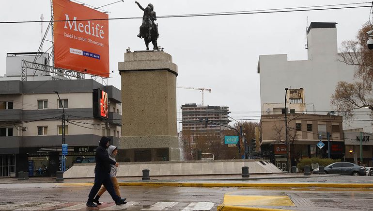 Hasta cuándo seguirán las lluvias en Neuquén y qué zonas serán las más golpeadas