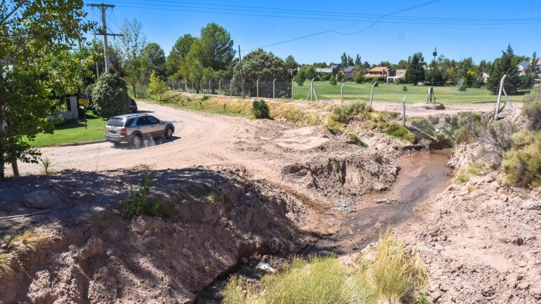 Los vecinos del barrio vienen reclamando por la calle América del Sur.