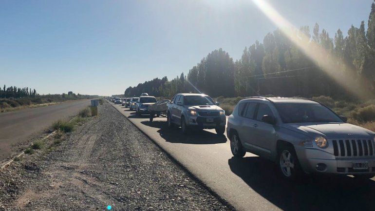 Por el turismo las rutas provinciales estuvieron cargadas de vehículos. Por el turismo las rutas provinciales estuvieron cargadas de vehículos.