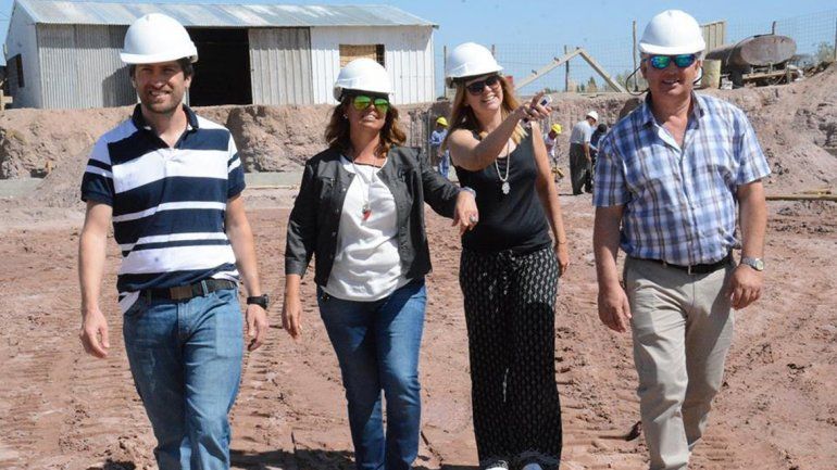 Concejales recorrieron las obras del nuevo edificio municipal