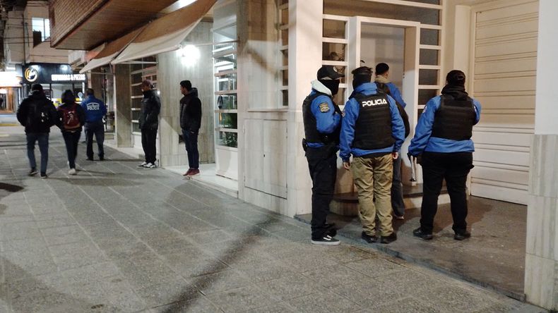 El dueño del edificio del bajo hizo una contradenuncia: qué dijo sobre los allanamientos