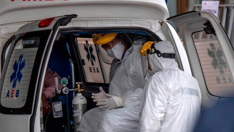 Buena noticia para Chile: más curados y menos internados