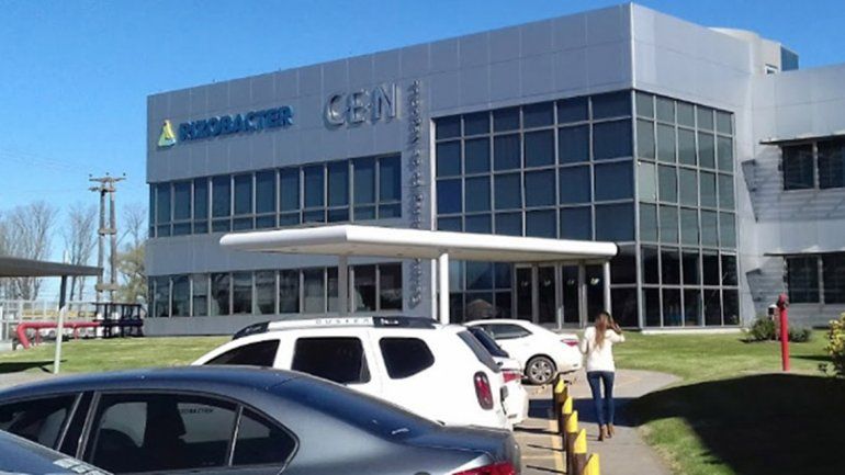 Coparon una empresa, robaron y se llevaron rehenes en Pergamino