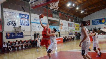 Cipo le dio otro golpe al Rojo  y lidera junto a Pérfora