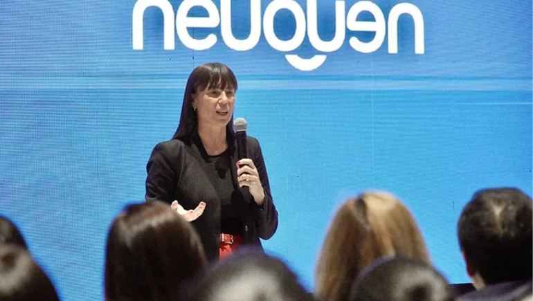 La ministra Julieta Corroza hizo un balance de gestión.