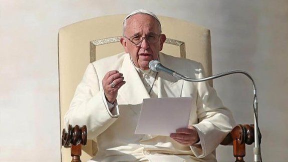 Francisco: la violencia en nombre de la religión es blasfemia