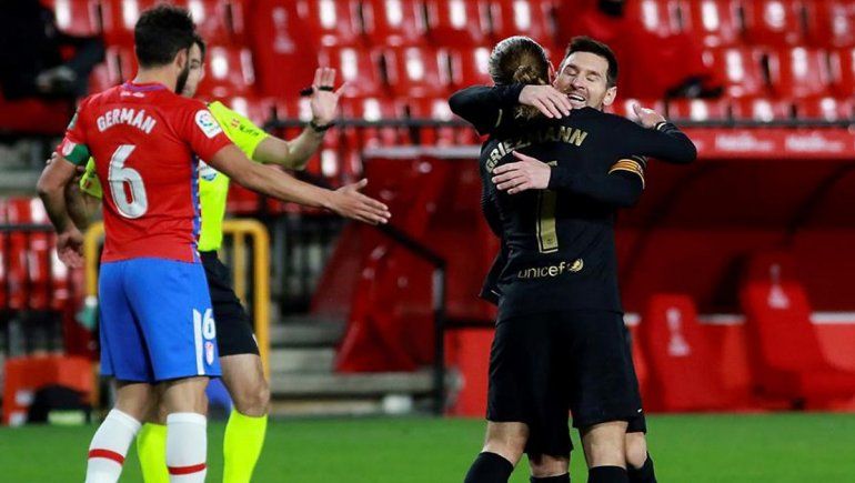 Barcelona golea al Granada con Messi y Griezmann encendidos