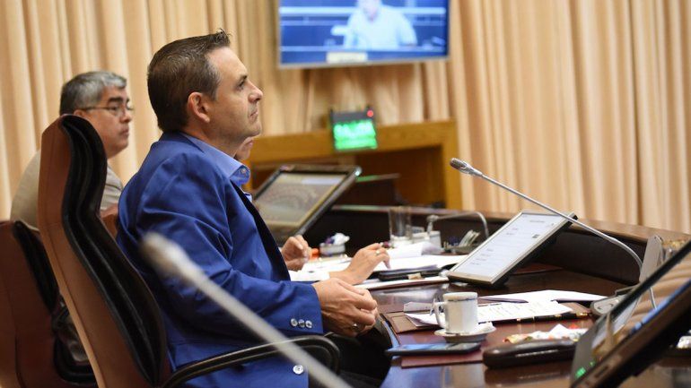 Luz verde para la creación de tres nuevos ministerios