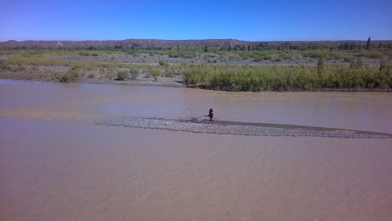 Río Neuquén: encontraron muerto al jinete de Sauzal Bonito