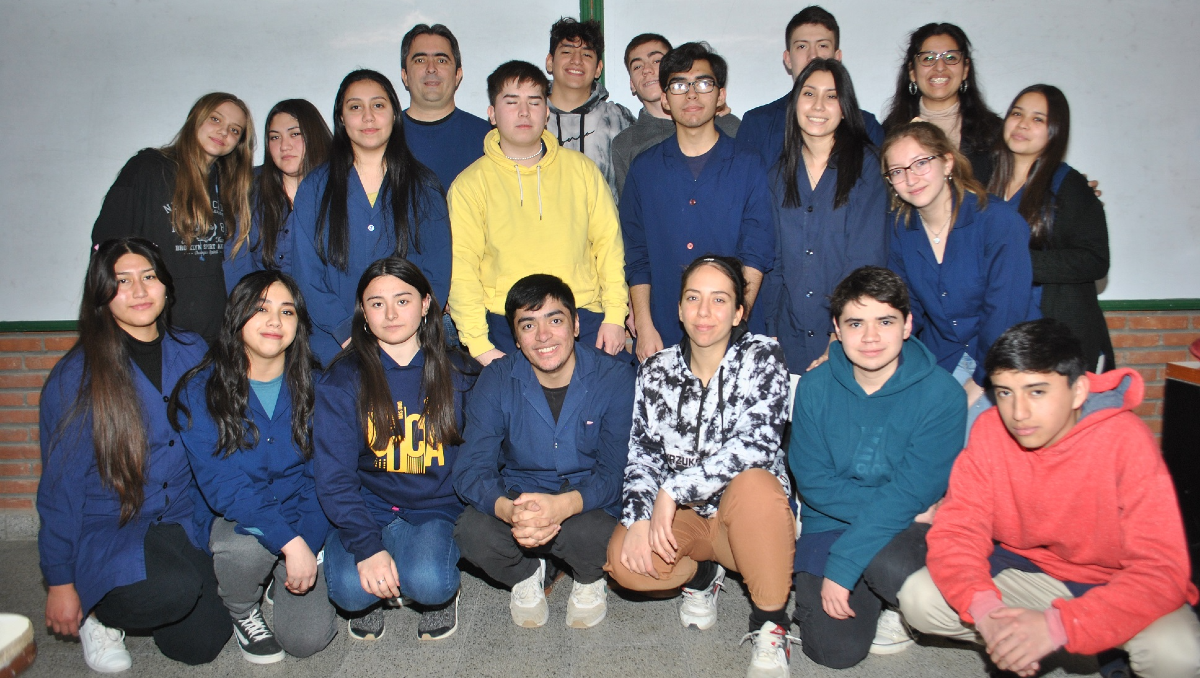 Estudiantes de Zapala crean apps para celulares con un sentido social