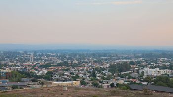 ¿de donde proviene el humo que cubre la ciudad de neuquen? ¿de donde proviene el humo que cubre la ciudad de neuquen?