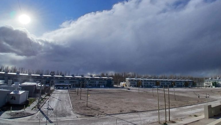 Dos años después, los vecinos del barrio 251 Viviendas esperan por un espacio verde