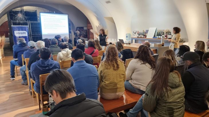 El anuncio se hizo en el marco de una jornada de Capacitación e intercambio sobre Lobesia Botrana. Foto: ministerio de Producción. El anuncio se hizo en el marco de una jornada de Capacitación e intercambio sobre Lobesia Botrana. Foto: ministerio de Producción.