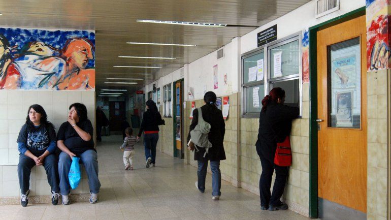 Los pediatras dicen que la falta de médicos afecta a los que menos tienen.