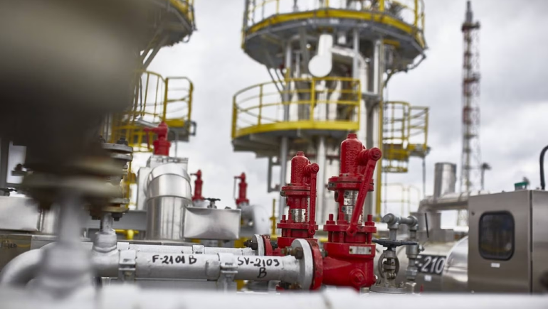 Rusia le cortó el suministro de petróleo a Polonia