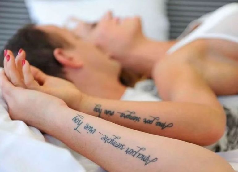 El tatuaje que se hicieron Jésica Cirio y Martín Insaurralde en 2022. El tatuaje que se hicieron Jésica Cirio y Martín Insaurralde en 2022.