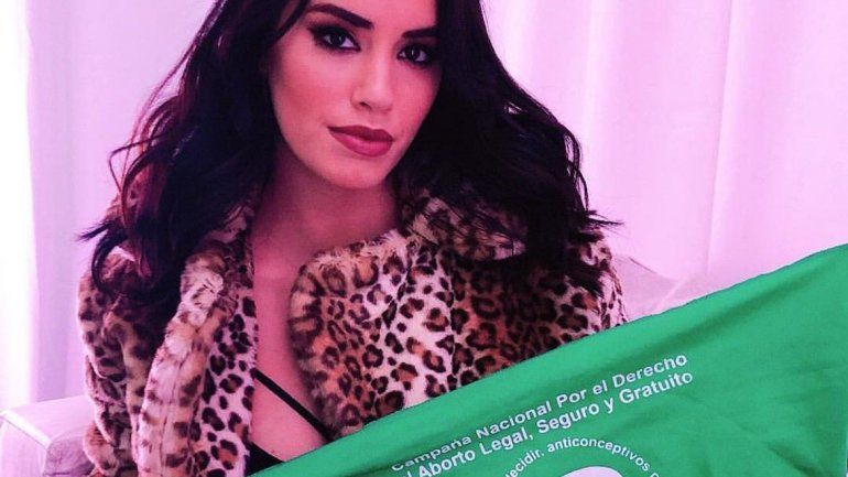 Lali divide Neuquén antes de su presentación en la Confluencia