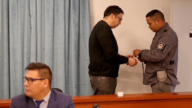 Pablo Sanz despegó a Victoria Contreras de las maniobras de los cajeros. Era un colaborador y yo le pedí un favor Pablo Sanz despegó a Victoria Contreras de las maniobras de los cajeros. Era un colaborador y yo le pedí un favor