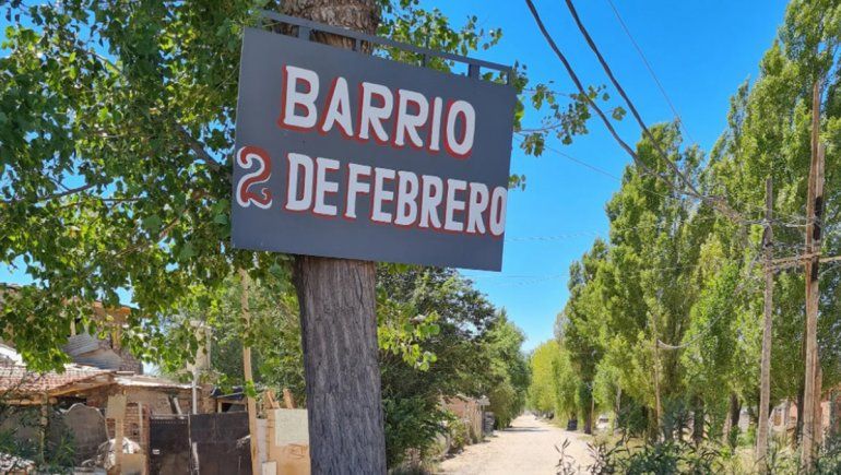 Lo mataron a balazos y quedó tirado en plena calle de una toma