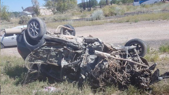 Ruta 7: perdió el control de su auto y armó una carambola temible