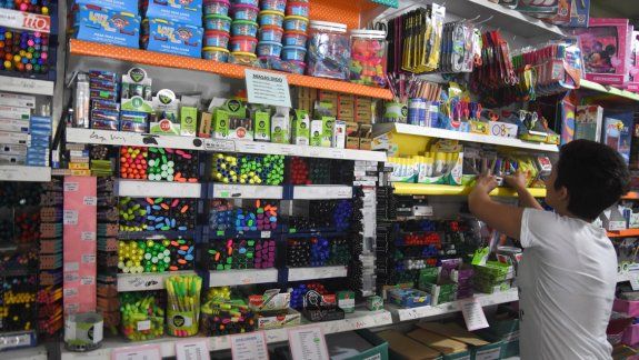 La canasta escolar aumentó un 40%, según Acipan.