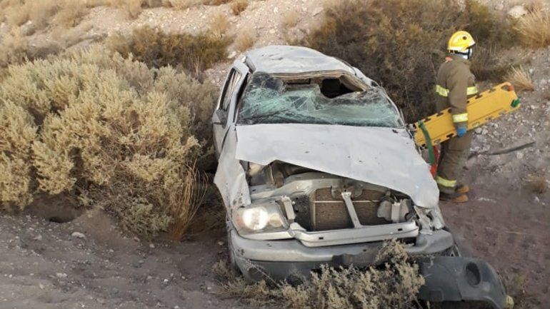 Trágico vuelco en la Ruta 237: mueren dos mujeres y hay otros dos heridos