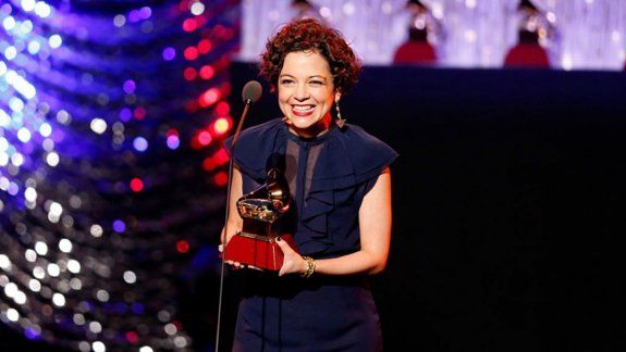Juan Luis Guerra y Natalia Lafourcade