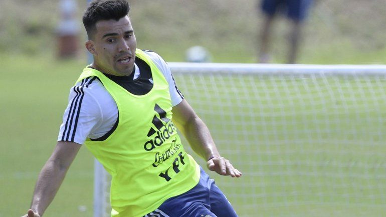 El repre de Acuña desmiente a LMN un supuesto pase a Boca que algunos daban por hecho