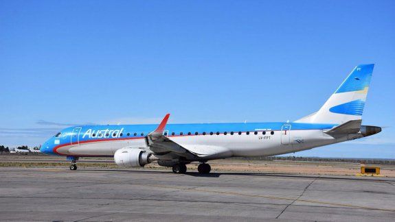 Fuerte turbulencia en vuelo de Aerolíneas dejó 8 heridos