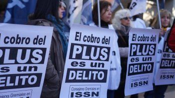 Afiliados de ISSN denuncian cobro indebido (1).jpg
