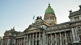 Javier Milei propuso a Menem y a Paoltroni para las Cámaras