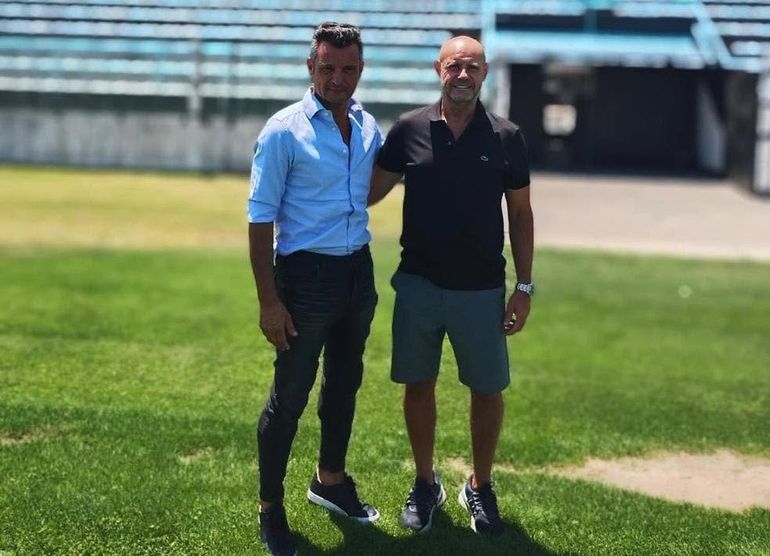 Lo primero que hizo Diego Puissant fue renovarle a Botella, pero se fue a los dos meses.