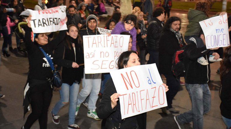Las manifestaciones fueron espontáneas y se dieron en todo el país.
