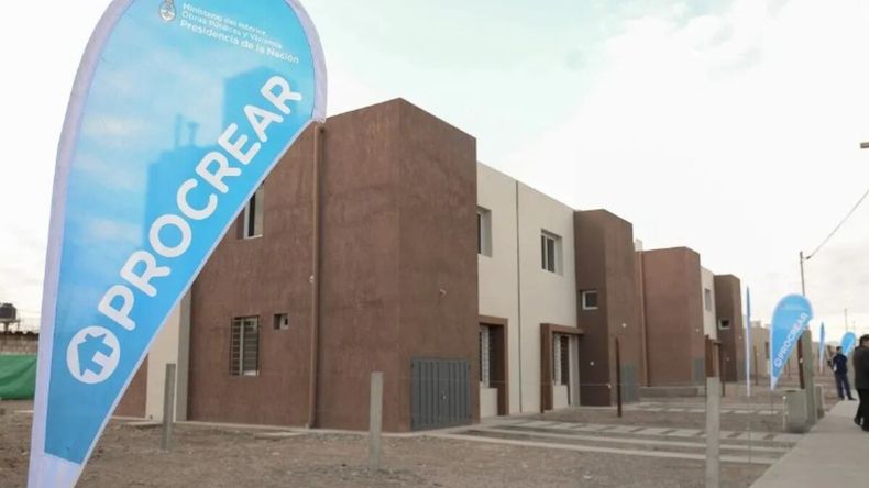 El Gobierno busca obtener fondos mediante la venta de casas con avance de obra que pertenecían al plan habitacional creado en 2012. | LM Neuquen El Gobierno busca obtener fondos mediante la venta de casas con avance de obra que pertenecían al plan habitacional creado en 2012.