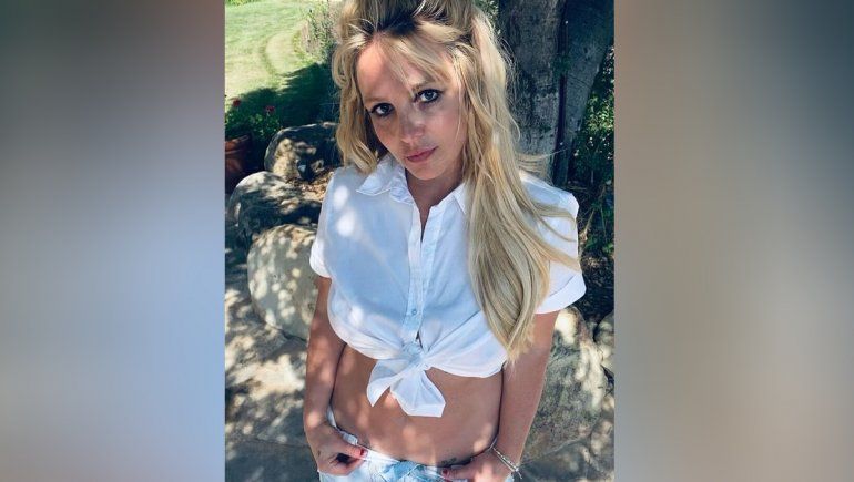 El padre de Britney Spears renunció a la tutela de la cantante