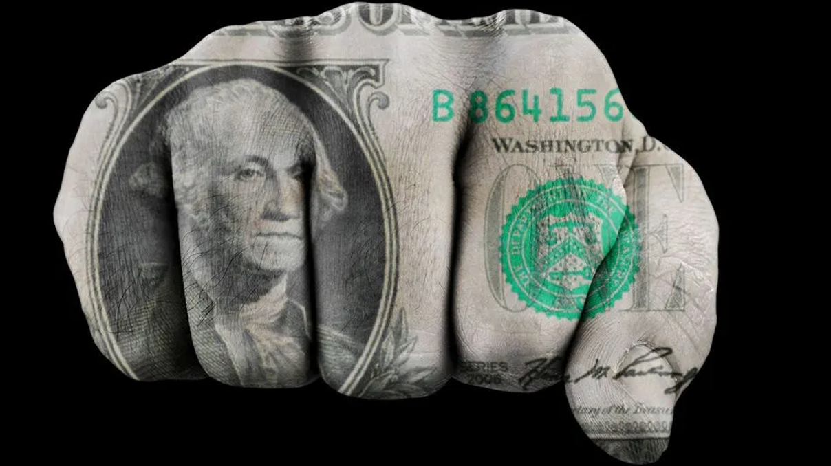 Reaparecen las dudas en el mercado. Y el dólar es el primer termómetro en registrarlas.