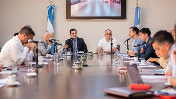 El proyecto de ficha limpia obtuvo despacho y hoy se tratará en el recinto.