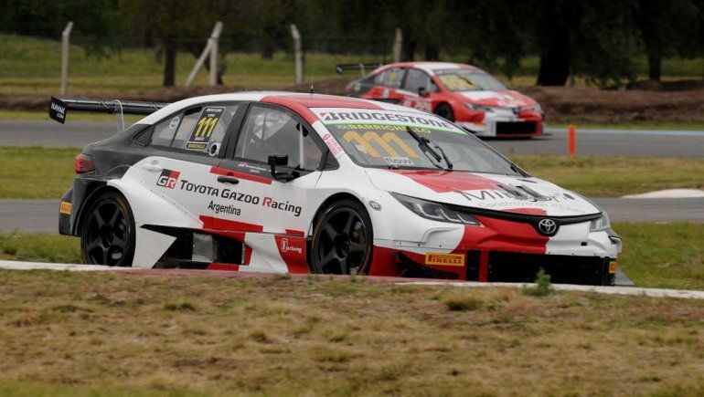 Barrichello dominó el sábado del Súper TC2000 en Córdoba