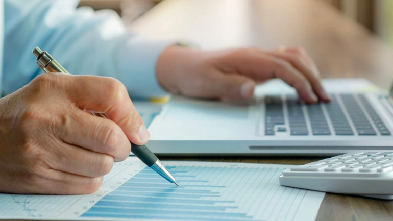 En Argentina se mantiene la cantidad de impuestos que se pagan / Foto Archivo