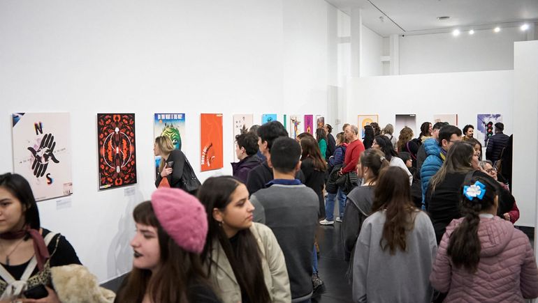 MNBA: inauguraron las muestras Costaneras y 60 Afiches por el Planeta