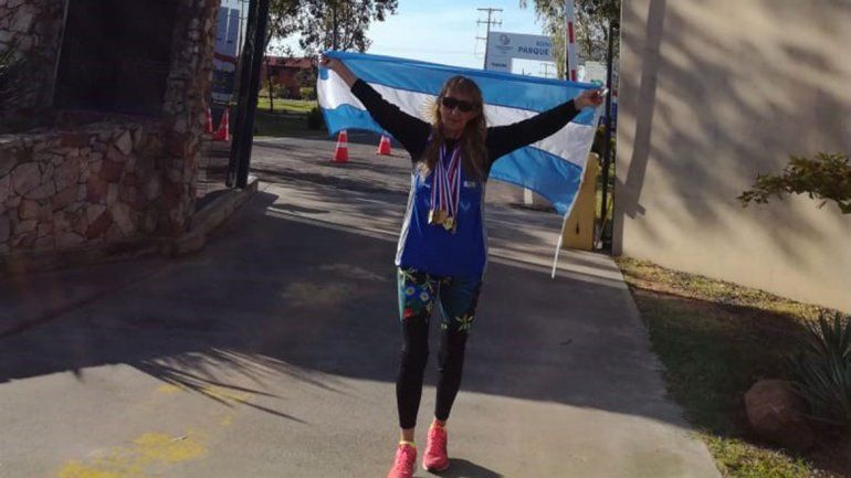 ¡Hola Susana!: Morales volvió llena de gloria y oro de Paraguay