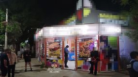 Comió en una pizzería, se negó a pagar y amenazó a los empleados con un arma de juguete