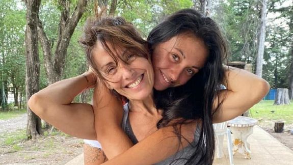 Viviana Saccone y su hija.