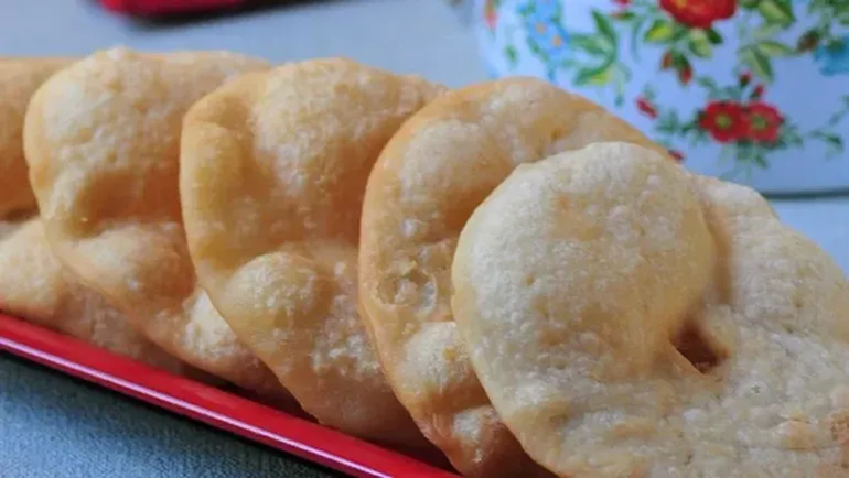 Tortas fritas sin culpa ni grasa ni harina: la receta ideal que se hizo viral