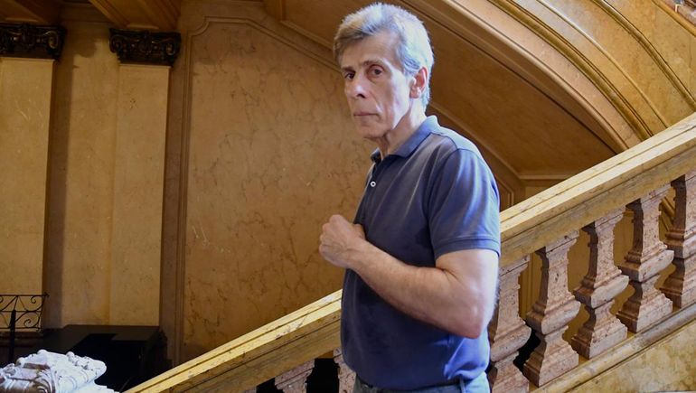Desvincularon al director musical del Teatro Colón acusado en Londres de delitos sexuales