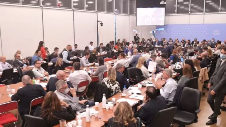 Acuerdo con el FMI: amplio consenso en comisiones y firma del dictamen