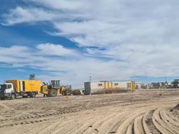 Se supervisan los trabajos iniciales para garantizar el cumplimiento ambiental. Foto: Gobierno de Río Negro. . Se supervisan los trabajos iniciales para garantizar el cumplimiento ambiental. Foto: Gobierno de Río Negro. .