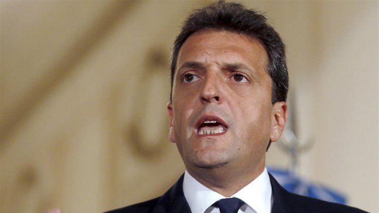 El líder del FR cuestionó el manejo de la economía de Macri.